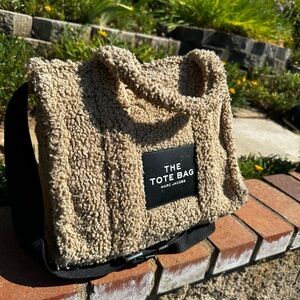 Marc Jacobs Teddy Tote